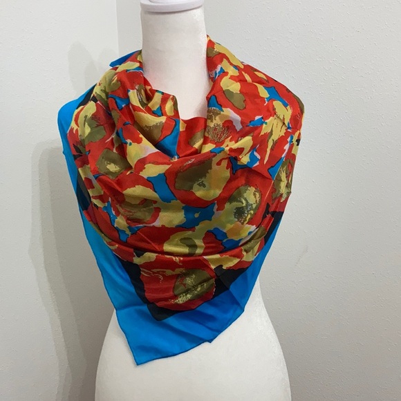 EUC Vintage Silk Multicolor Scarf Size:  32x33 - Picture 3 of 8